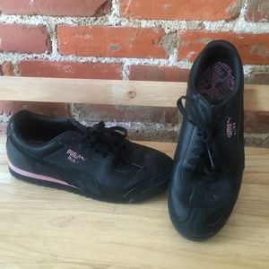 Black and pink Puma women's Size 7.5