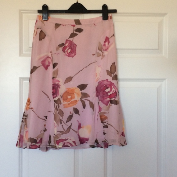 Beautiful floral print pink skirt