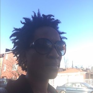 Meet your Posher, Allana