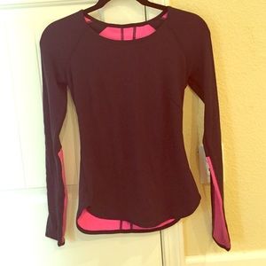 LULULEMON REVERSIBLE LONG SLEEVE 💗