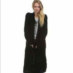 Tea n Cup Long Black Sweater! TODAY ONLY!!!