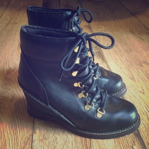 Rare,Black,Skch+3 Skechers wedge booties, wore 1X.