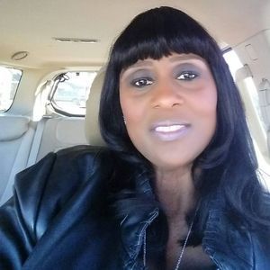 Meet your Posher, Christiana