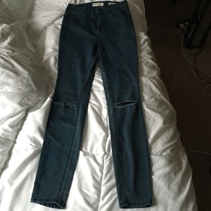 Bullhead jeans size 27