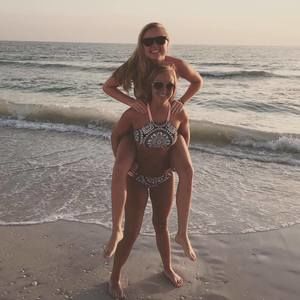 Meet your Posher, Claudia