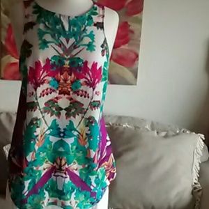 Floral zip up blouse tunic