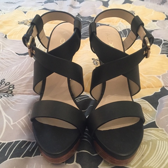 Black Aldo Heels