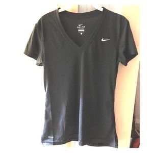NIKE Dri-Fit Workout Tee