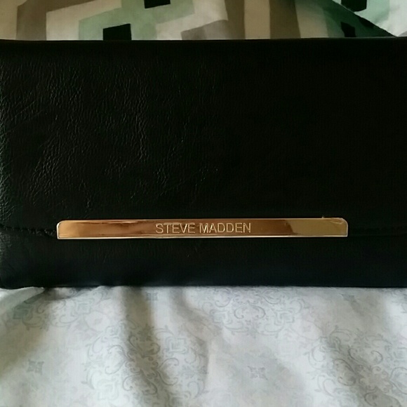 Steve Madden Wallet