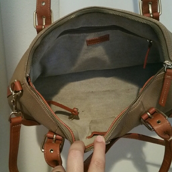 ♡SOLD♡ Dooney & Bourke purse - Picture 2 of 4