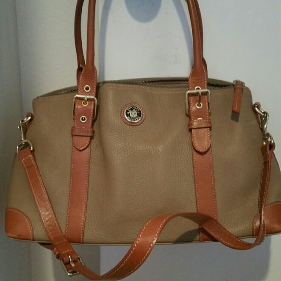 ♡SOLD♡ Dooney & Bourke purse - Picture 3 of 4