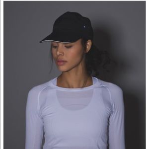 Lululemon Race to Place Run Hat - like new
