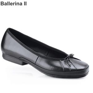 Shoes for Crews size 8 black (tried on once)