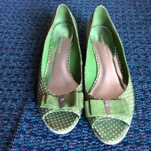 Etienne Aigner Green&white polka dot espadrilles