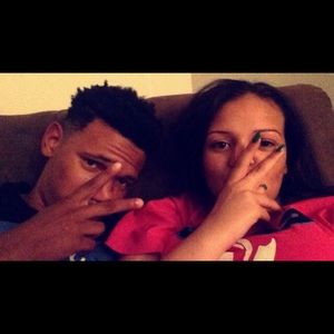 Meet your Posher, Caitlin