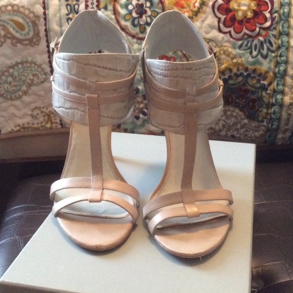 Grey Croc heels - Picture 2 of 4