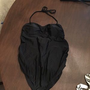 Liz Lange maternity swimsuit