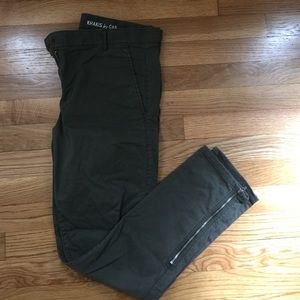 GAP khakis. Size 6