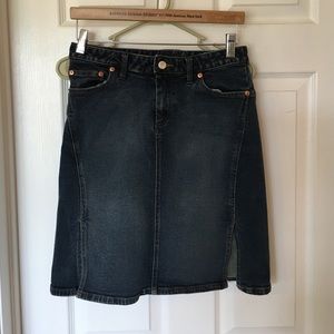 American Eagle Jean skirt size 2 stretch