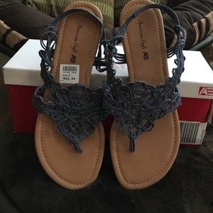 NWT American Eagle blue thong sandals