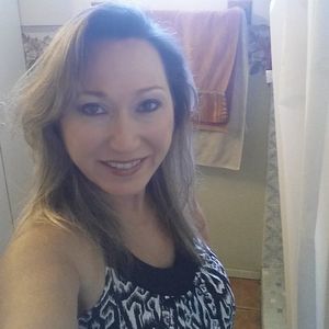 Meet your Posher, Gina