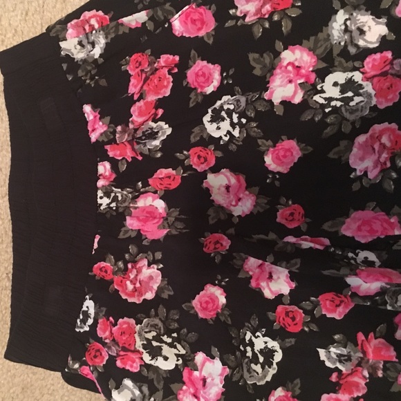 super cute comfortable pants - Picture 2 of 4