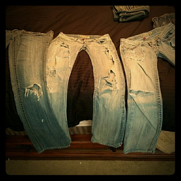 3 pairs of shredded jeans