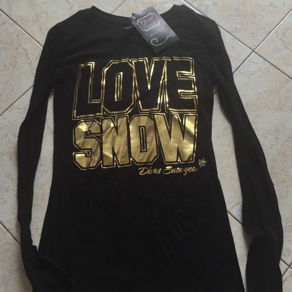 Love divas snow gear shirt