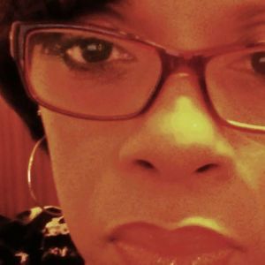 Meet your Posher, Lauri