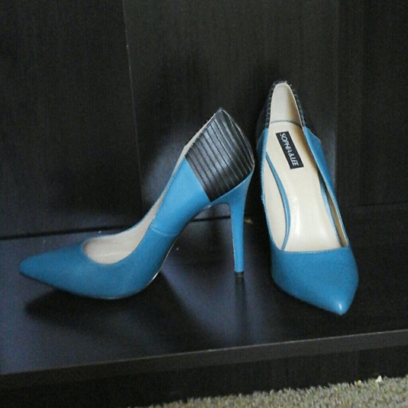 BRAND NEW | Sophia and Lee Pump by Shoe Dazzle