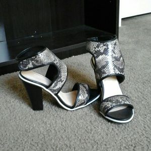 BRAND NEW | Beau+Ashe Sandal by Shoe Dazzle