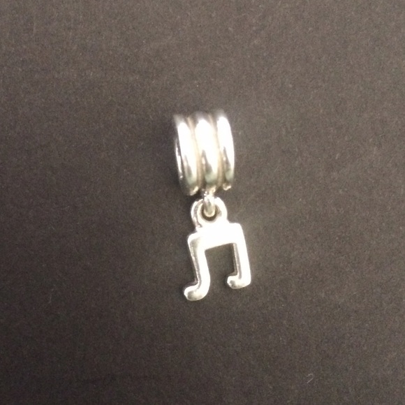 Pandora dangling music note charm