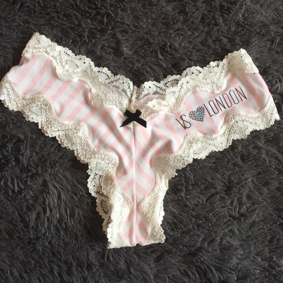NWT Limited Edition VS ❤️ London Underwear