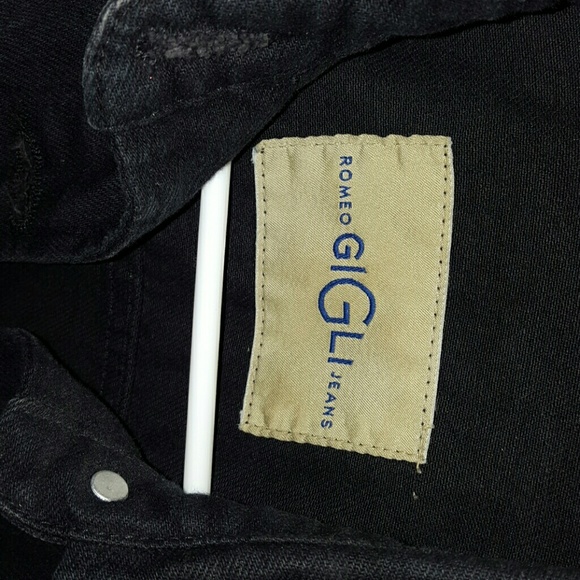 Jacket - Picture 3 of 4