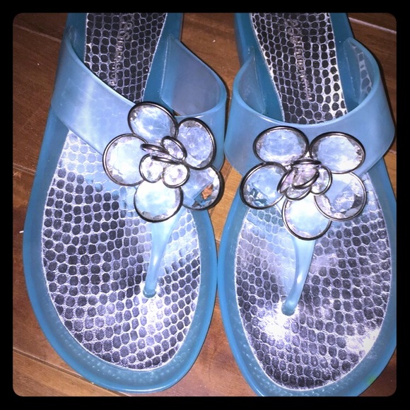BCBG women's jelly sandals size 9.