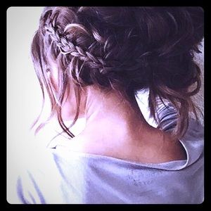 Meet your Posher, Ella