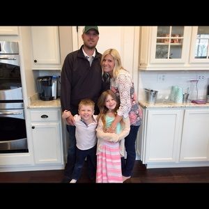 Meet your Posher, Candice