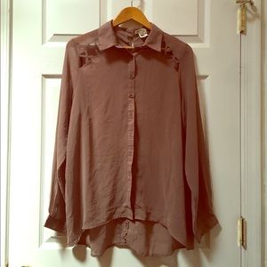 🎉SALE🎉 Beige cut out button down long sleeve top