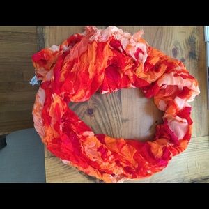 NWT Calvin Klein oversized Floral Scarf