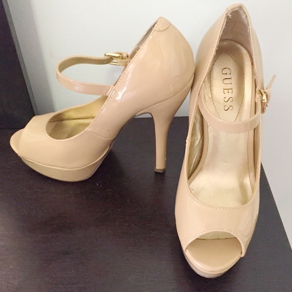 Guess 4" Tan Stiletto