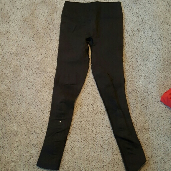 In the zone tights brand new !