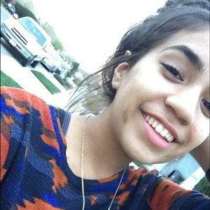 Meet your Posher, Karina