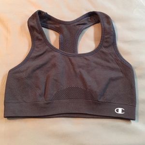 Black sports bra