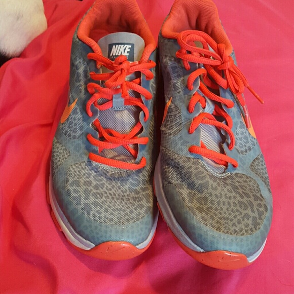 Nike Dual Fusion Trainers