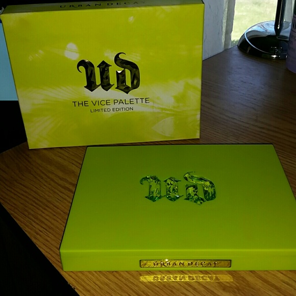 Urban Decay the vice palette limited edition