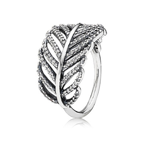 Light as a Feather pandora ring