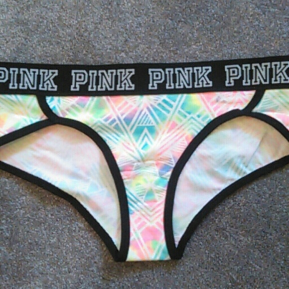 FINAL PRICE: NWT VS Pink Extra Low Rise Hipster
