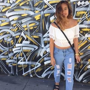 Meet your Posher, Suzy