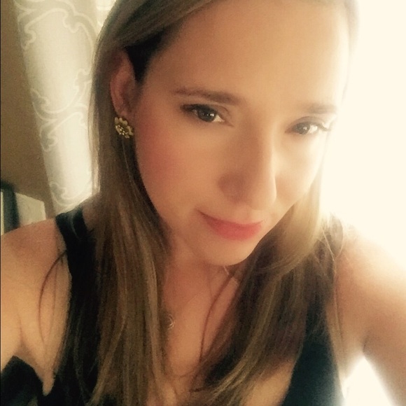 Meet your Posher, Mary - Picture 1 of 1