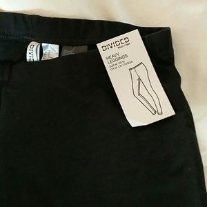 3 pairs of Black leggings H&M